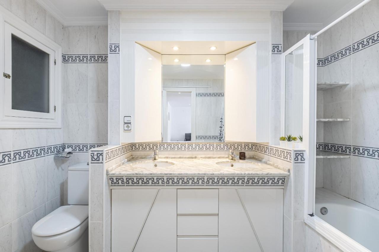 Ilice 3-D Apartment Levante Beach Benidorm Exteriör bild
